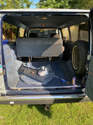 Ford-Econoline-1989-4