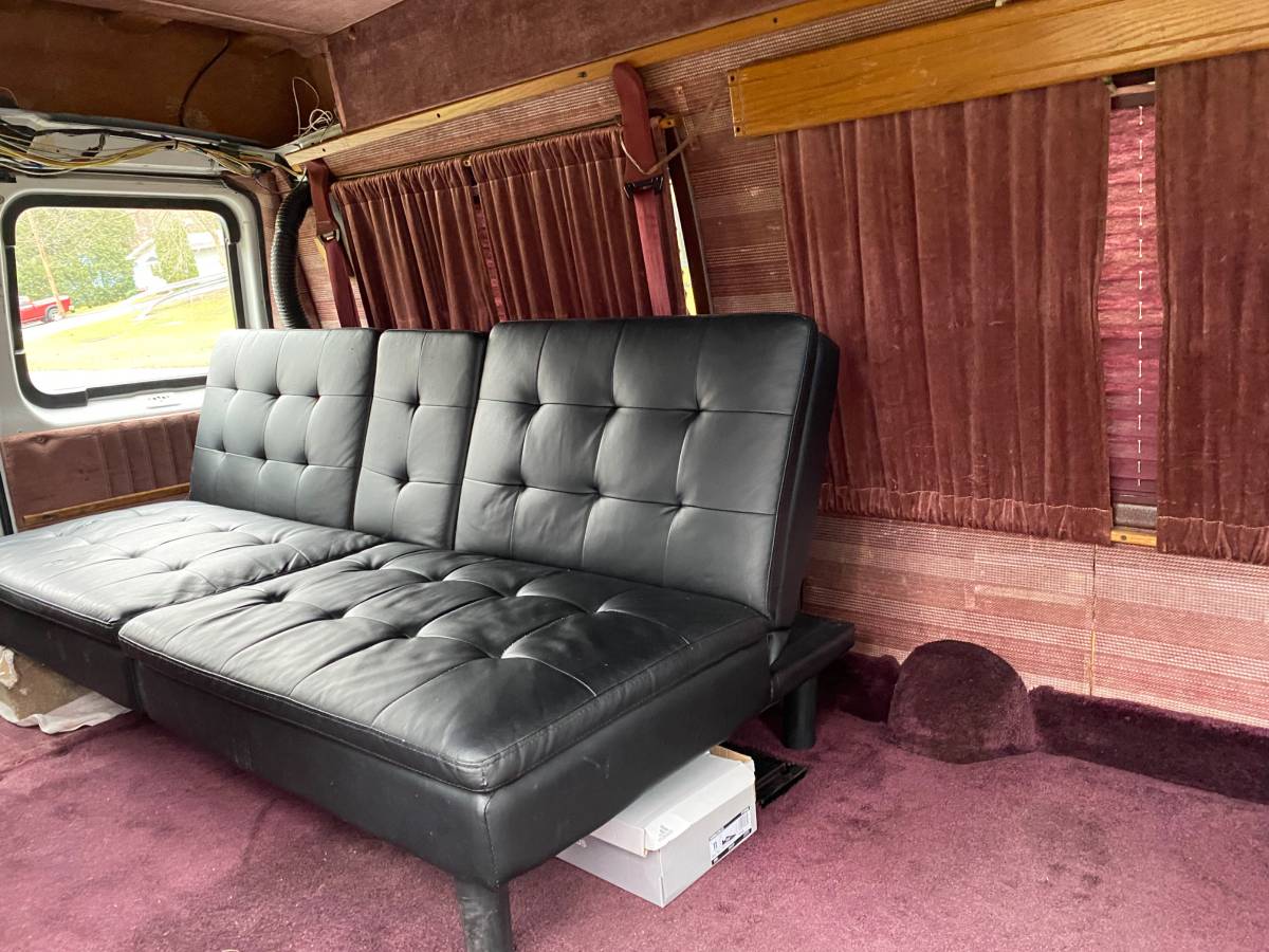 Ford-Econoline-1992-brown-8