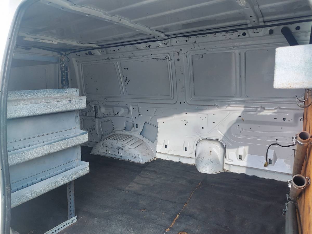 Ford-Econoline-e350-1994-white-6