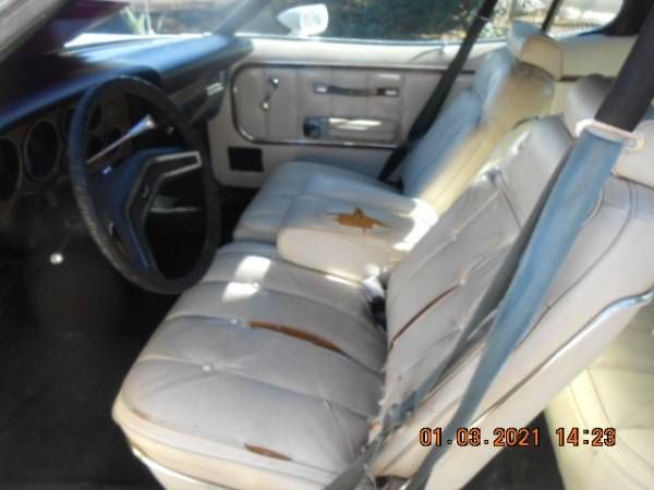 Ford-Elite-1975-White-2