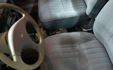 Ford-Escort-1984-Blue-11
