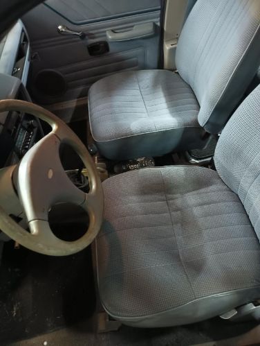 Ford-Escort-1984-Blue-11