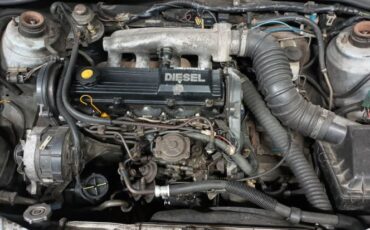Ford-Escort-1984-Blue-7