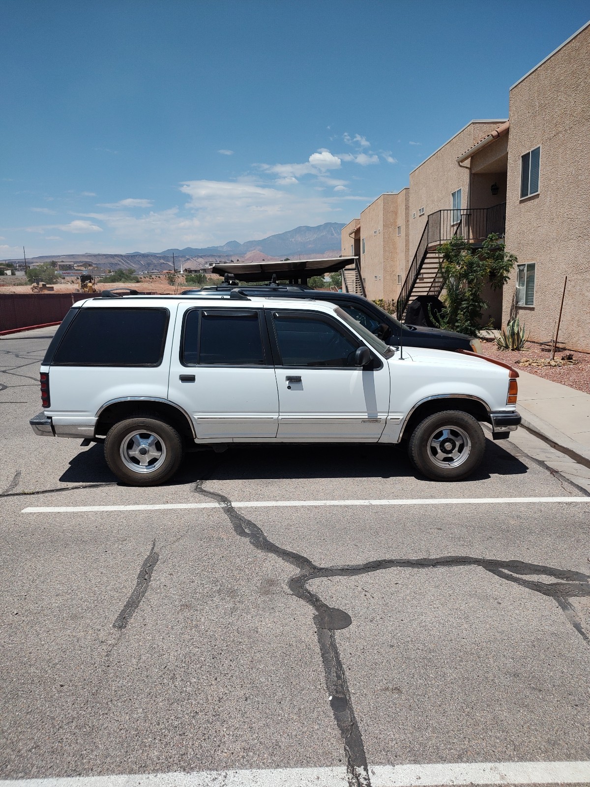 Ford-Explorer-1991-1