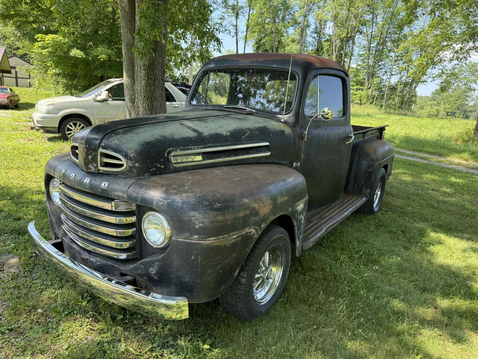 Ford F-100 1948 Standard Cab Pickup