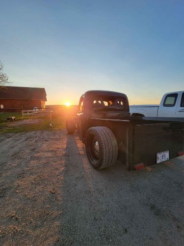 Ford-F-100-1951-Black-Black-8
