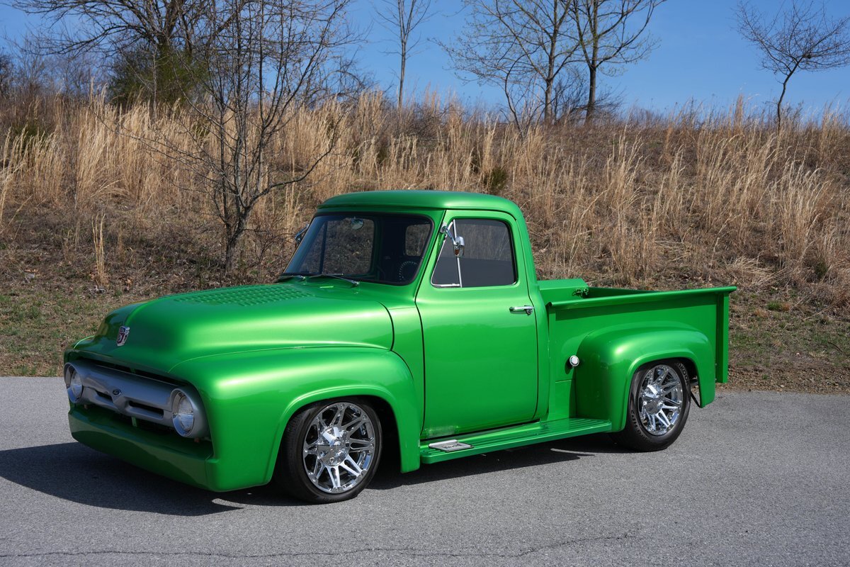 Ford-F-100-1953-Truck-3