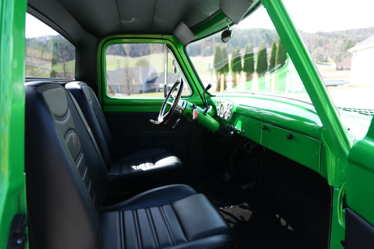 Ford-F-100-1953-Truck-9