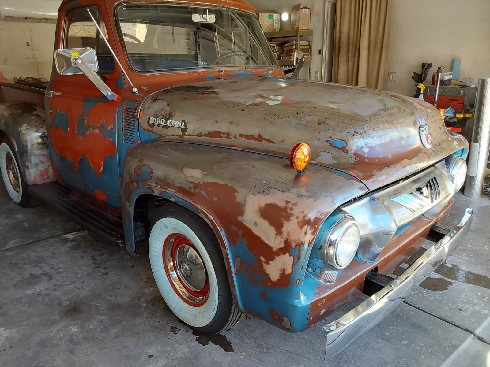Ford-F-100-1954-Pickup-Truck-13