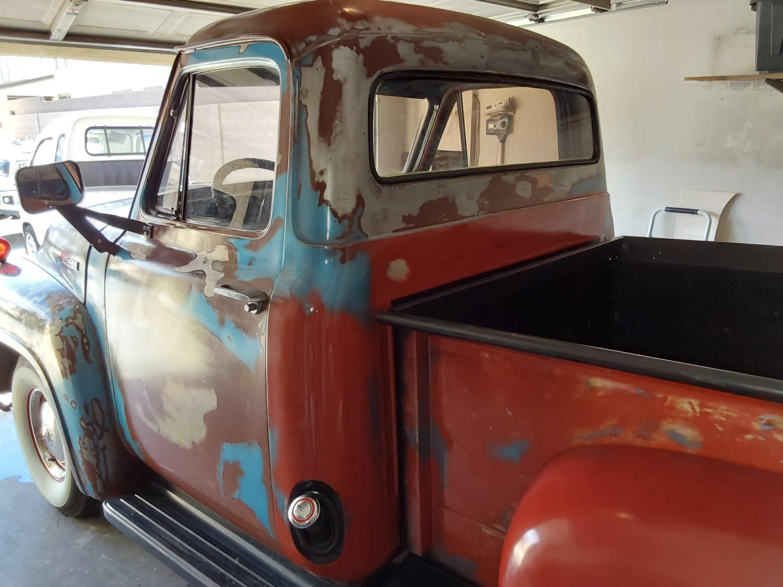 Ford-F-100-1954-Pickup-Truck-7
