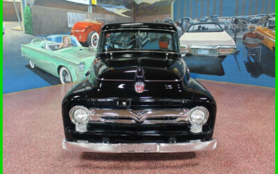 Ford F-100 1956