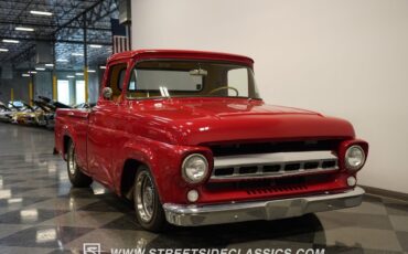 Ford-F-100-1958-Pickup-Truck-16