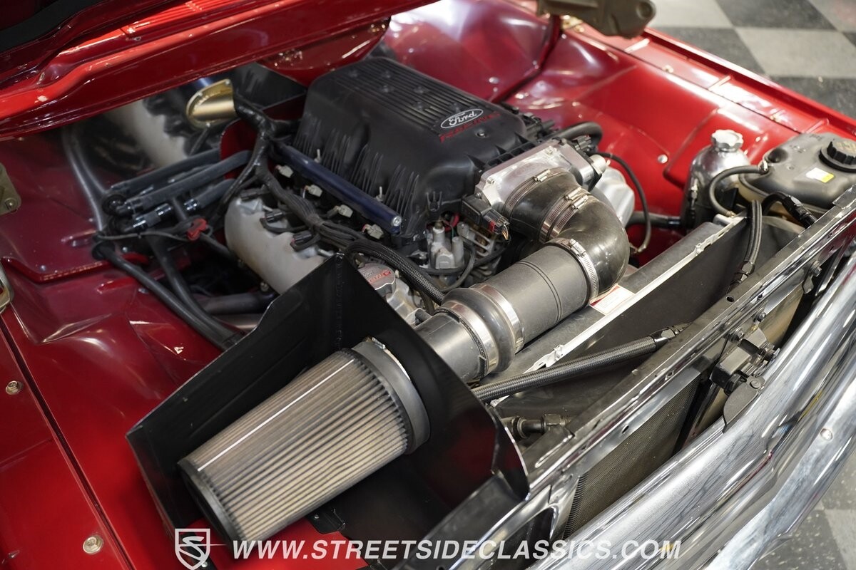 Ford-F-100-1958-Pickup-Truck-32