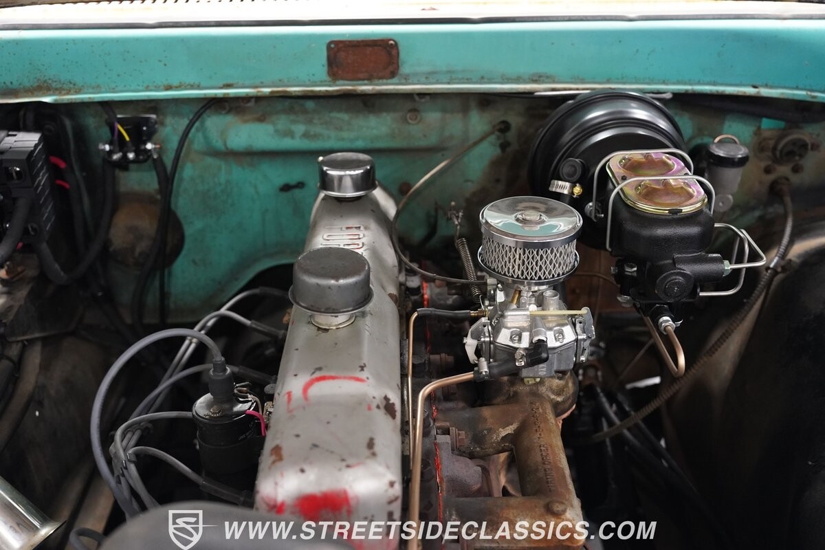Ford-F-100-1964-Pickup-Truck-3