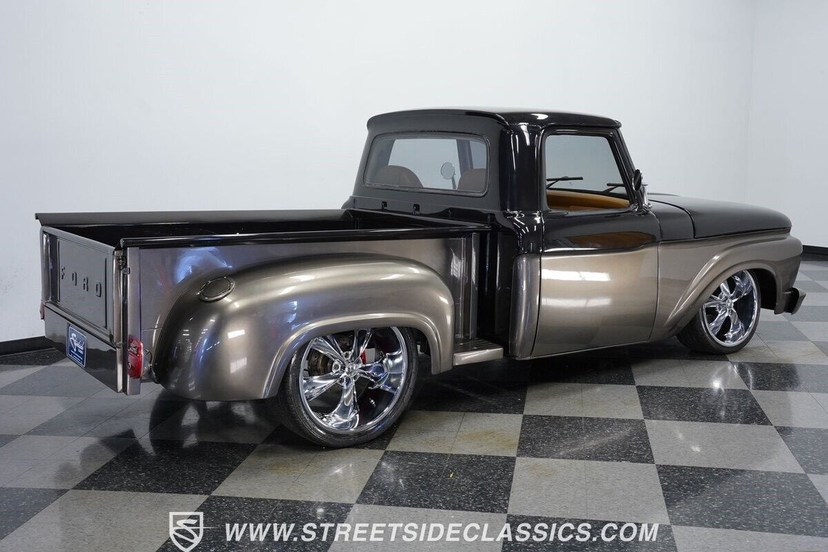 Ford-F-100-1965-Pickup-Truck-11