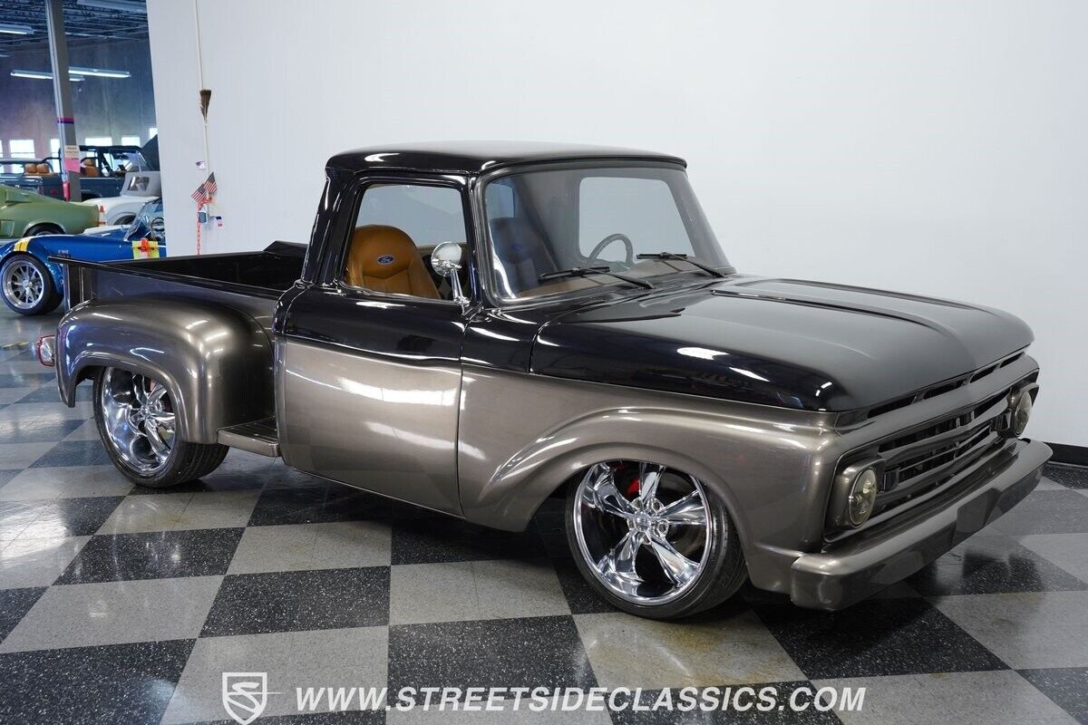 Ford-F-100-1965-Pickup-Truck-13