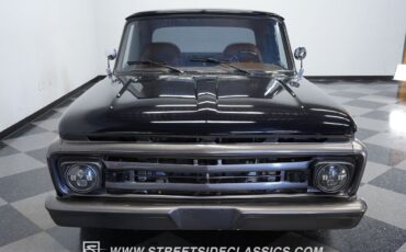 Ford-F-100-1965-Pickup-Truck-15