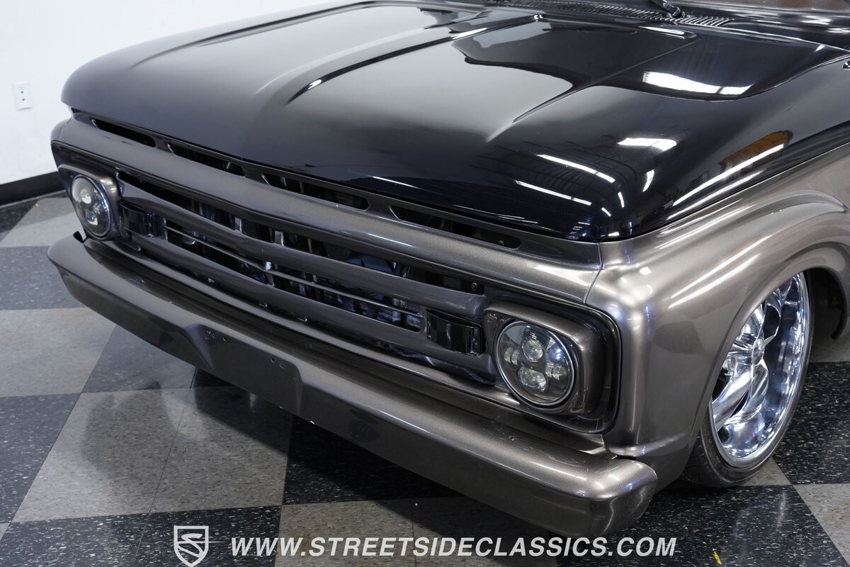 Ford-F-100-1965-Pickup-Truck-19