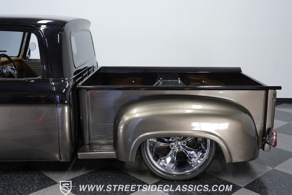 Ford-F-100-1965-Pickup-Truck-22