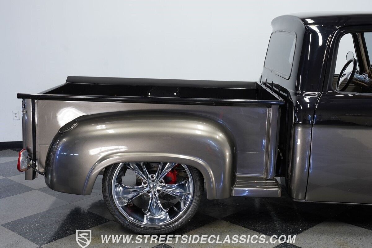 Ford-F-100-1965-Pickup-Truck-27