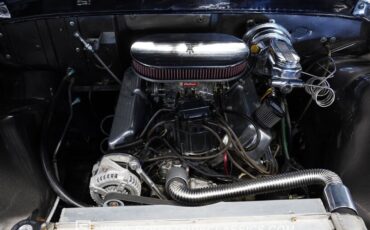 Ford-F-100-1965-Pickup-Truck-3