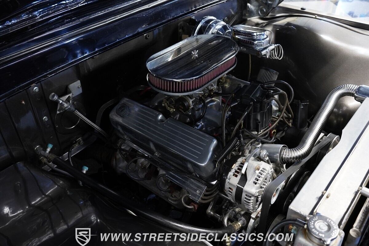 Ford-F-100-1965-Pickup-Truck-31