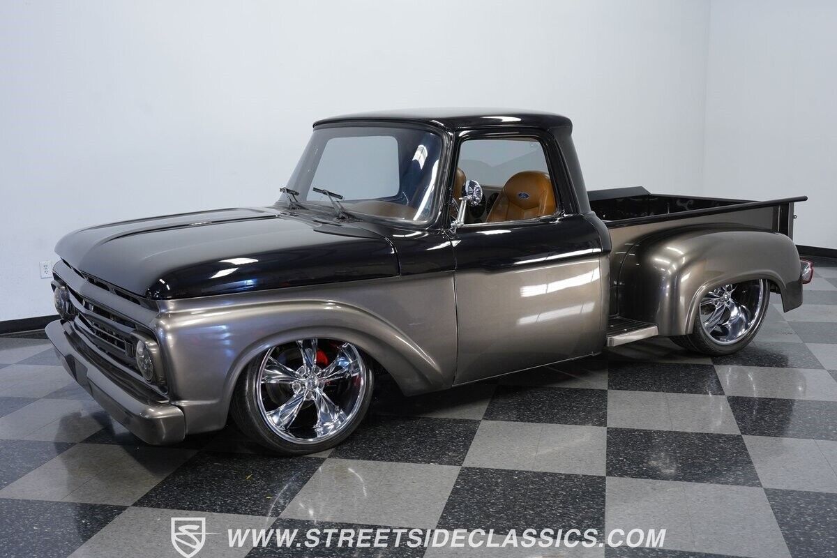 Ford-F-100-1965-Pickup-Truck-5