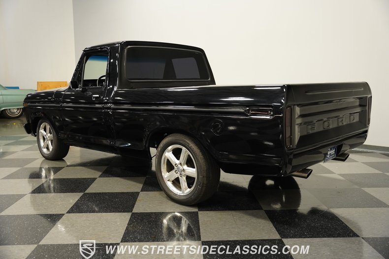 Ford-F-100-1975-Black-Black-12