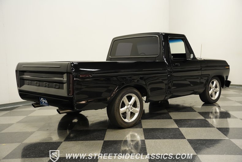 Ford-F-100-1975-Black-Black-15