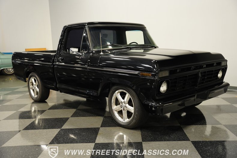 Ford-F-100-1975-Black-Black-19