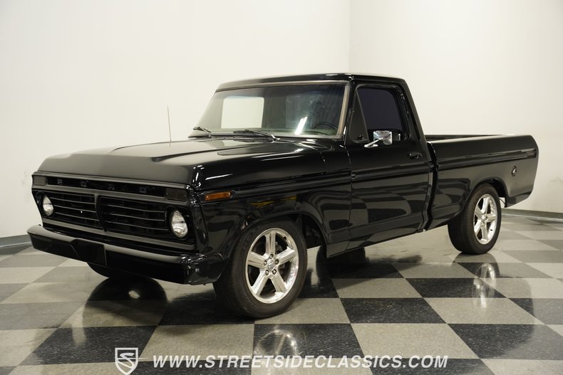 Ford-F-100-1975-Black-Black-3