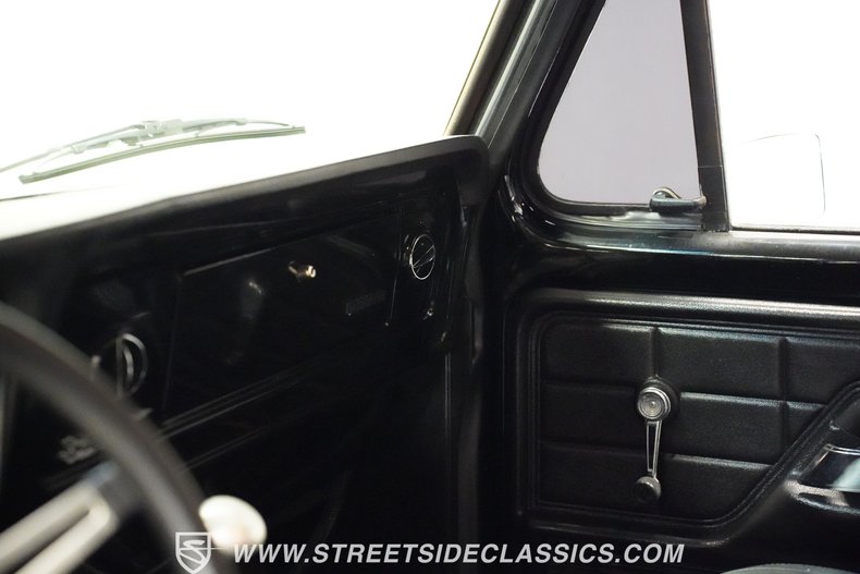 Ford-F-100-1975-Black-Black-47