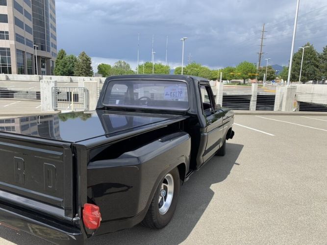Ford-F-100-1978-Purple-Custom-Purple-Tweed-12