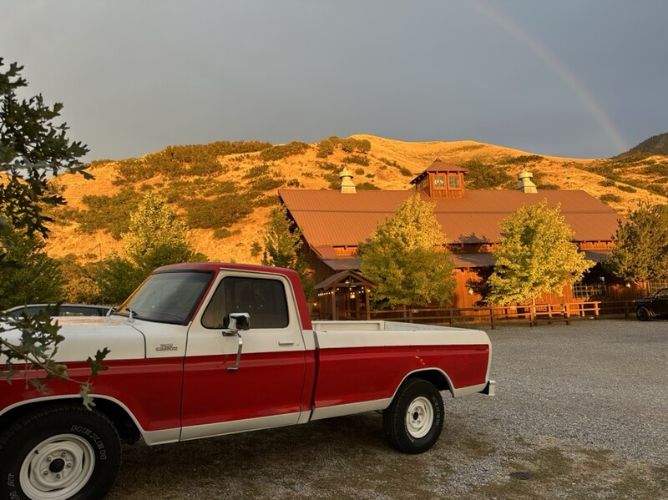 Ford-F-100-1979-Red-Red