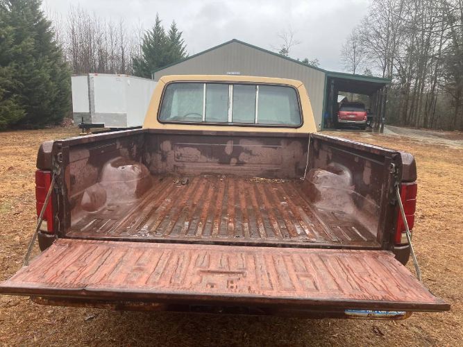 Ford-F-100-1982-Brown-16