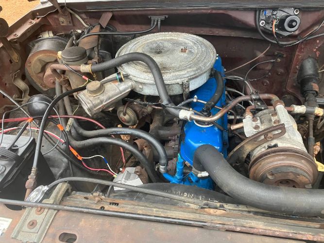 Ford-F-100-1982-Brown-3