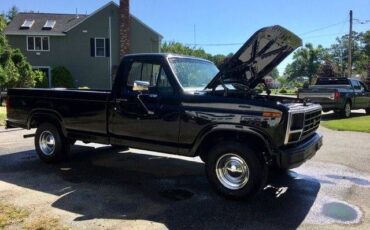 Ford-F-100-1985-Black-5