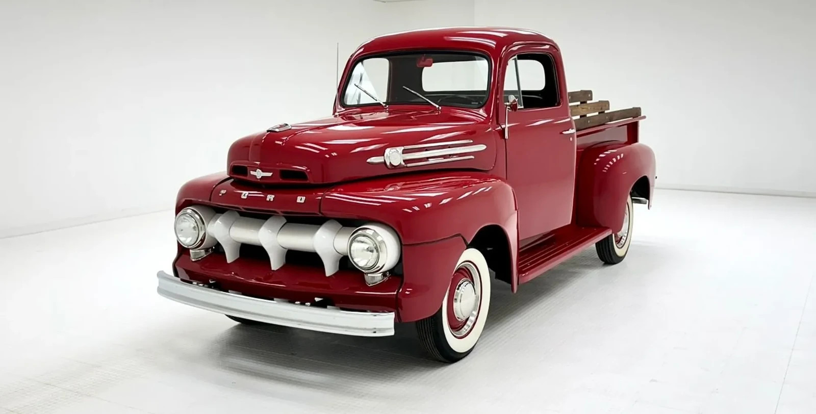 Ford F-150 1952 Standard Cab Pickup
