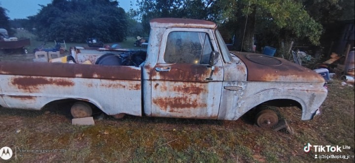 Ford-F-150-1966-Cab-Chassis-3