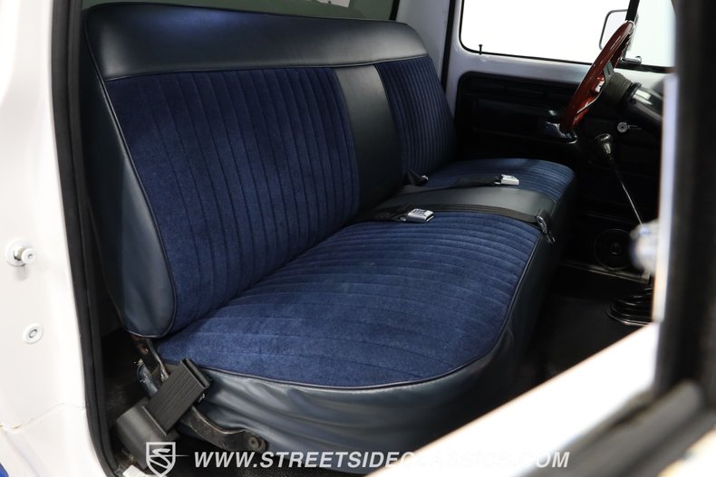 Ford-F-150-1976-Light-Blue-Blue-41