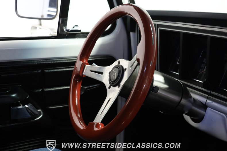 Ford-F-150-1976-Light-Blue-Blue-44