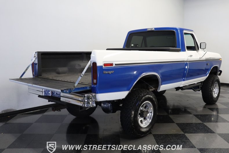 Ford-F-150-1976-Light-Blue-Blue-48