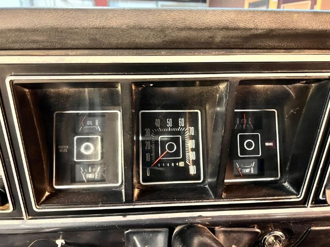 Ford-F-150-1977-1