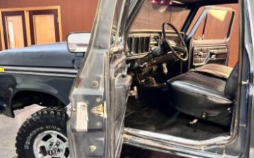 Ford-F-150-1977-26