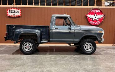 Ford-F-150-1977-30