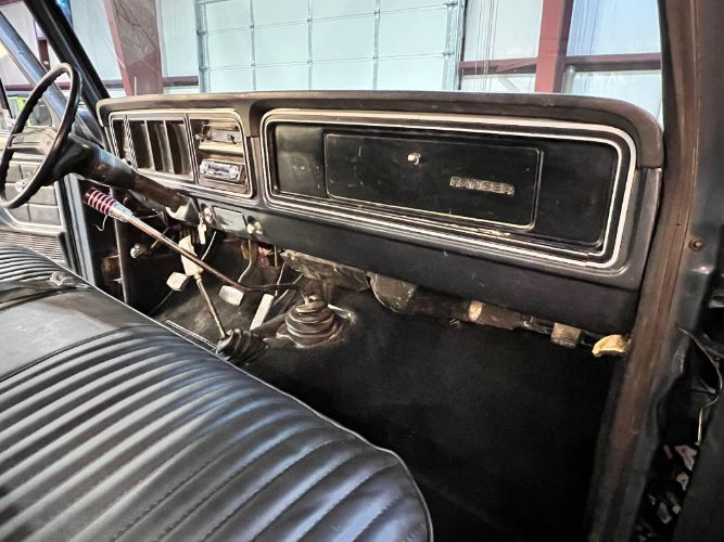 Ford-F-150-1977-4