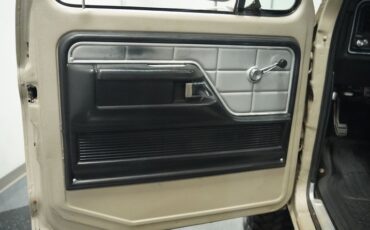Ford-F-150-1978-Orange-Black-2