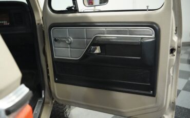 Ford-F-150-1978-Orange-Black-49