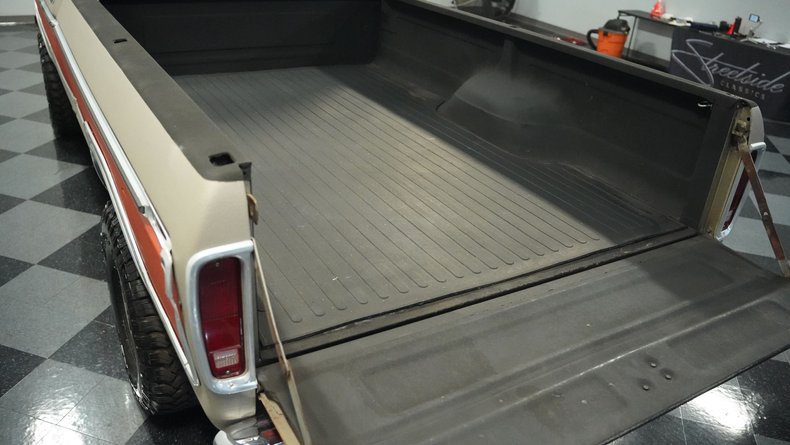 Ford-F-150-1978-Orange-Black-7