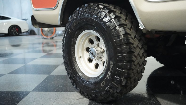 Ford-F-150-1978-Orange-Black-8